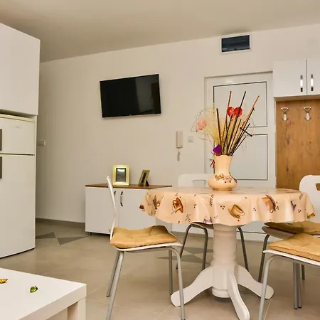 Milenkovic Apartmán *